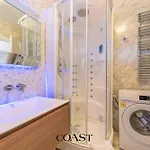 Blueskyline- Vista Mare, Doccia Idromassaggio, A/c Apartment *